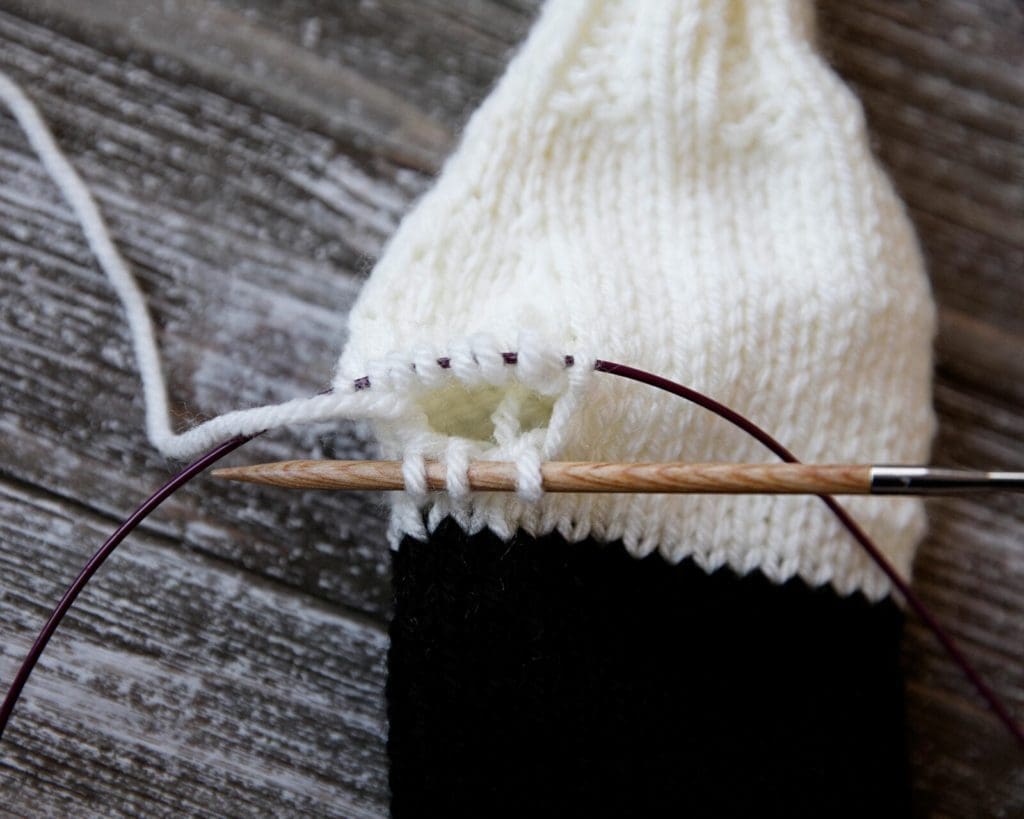 Easy Mittens Knitting Pattern Thumb