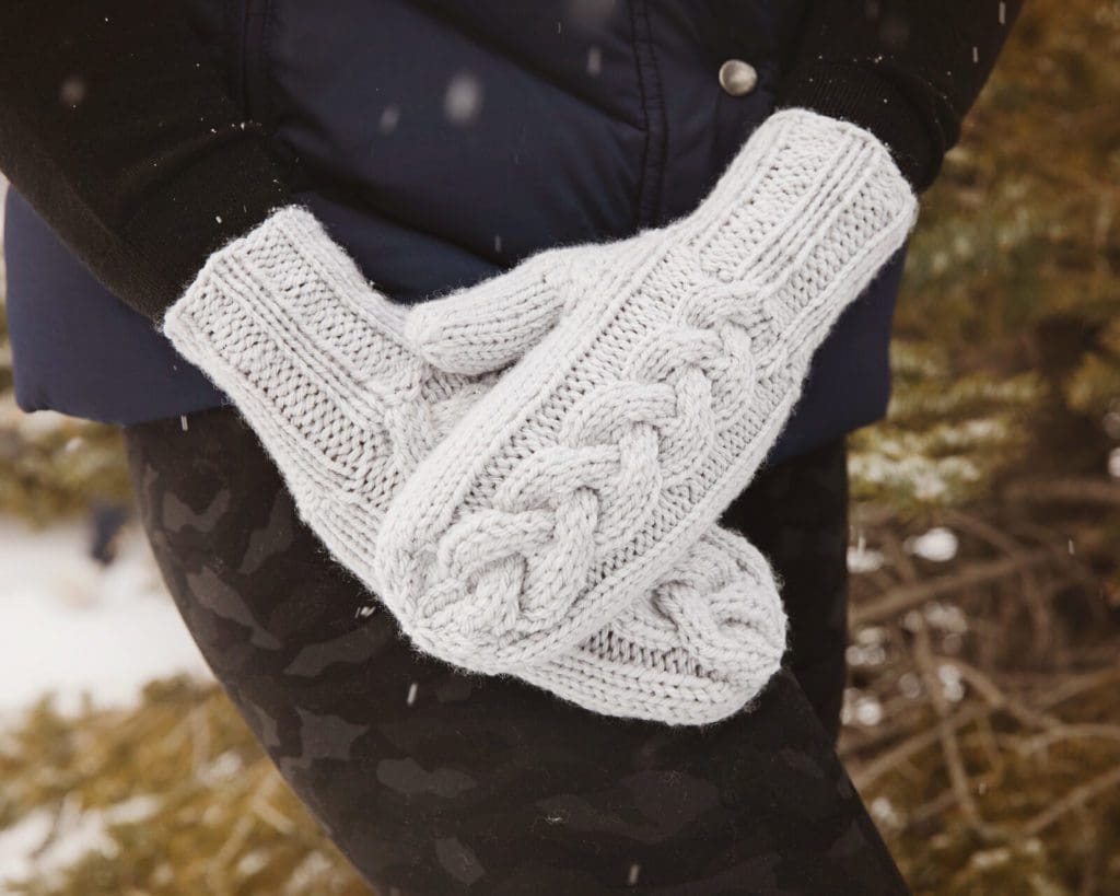 Bulky Cable Knit Mittens Pattern - Leelee Knits