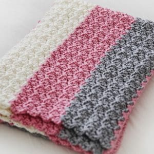 https://leeleeknits.com/wp-content/uploads/2019/08/Simply-Sweet-Crochet-Baby-Blanket-Pattern-02-1-300x300.jpg