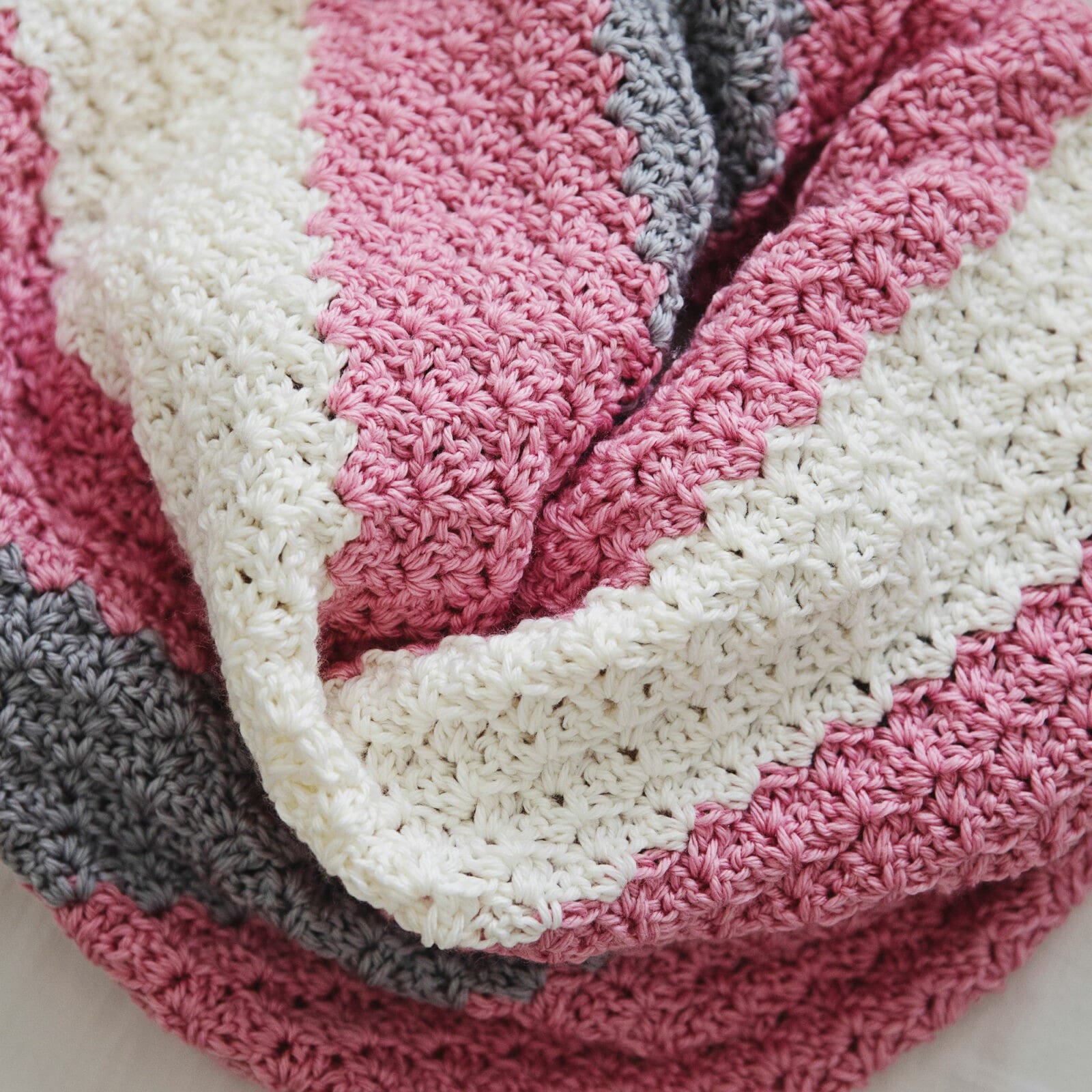 Heirloom Baby Blanket Crochet Pattern - Leelee Knits