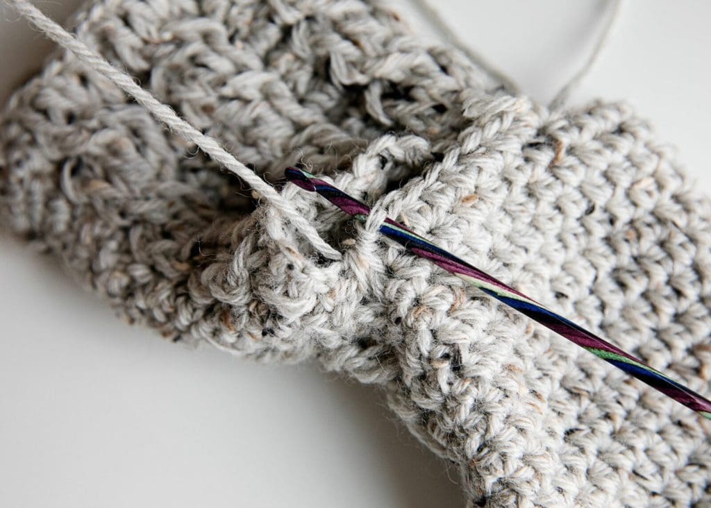 crochet slipper socks pattern: heel
