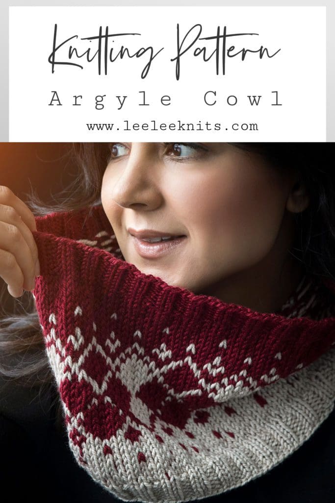 Argyle Cowl Knitting Pattern